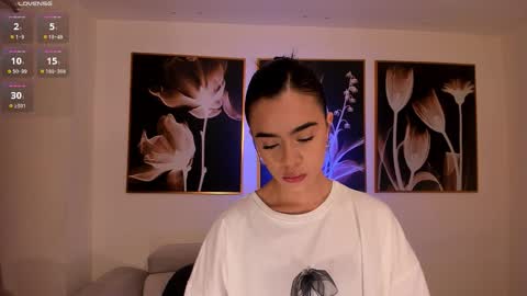 Alana online show from October 5, 2025, 12:03 pm