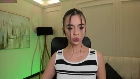 Alana online show from November 15, 2025, 11:51 am