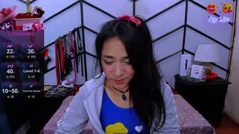 Alana online show from February 8, 2025, 3:00 pm