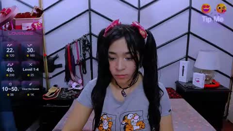 Alana online show from February 19, 2025, 12:57 am