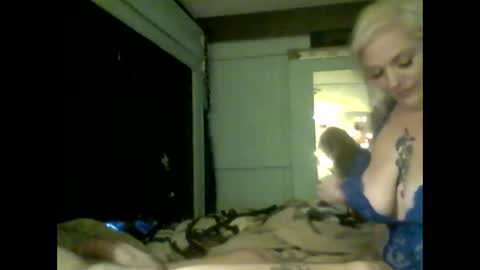 alanasnacks online show from November 15, 2025, 11:21 pm