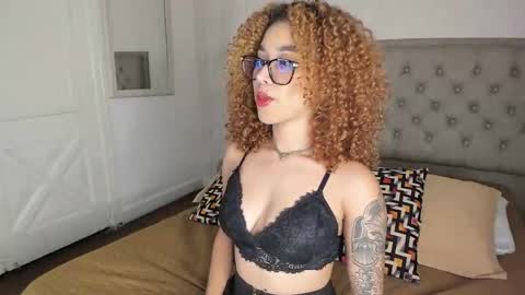 Snapshot of alanaxbrown chatting on March 2, 2026, 11:50 am Tell me Alana online show from March 2, 2026, 11:50 am