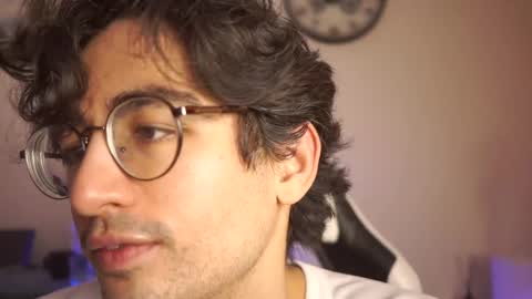 idenavarre online show from January 31, 2025, 4:47 am