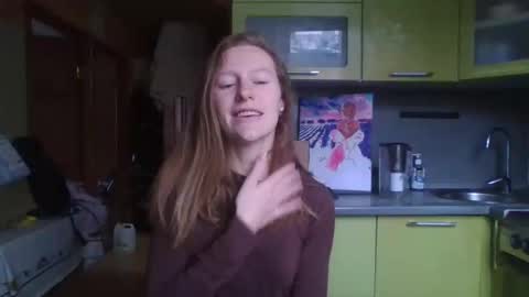 Snapshot of alane26 chatting on March 2, 2025, 12:22 pm Elisa online show from March 2, 2025, 12:22 pm