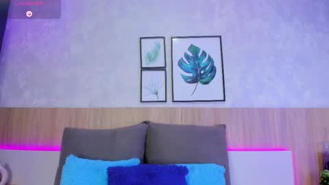 Alanna  online show from September 30, 2025, 1:21 am