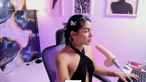 Alana online show from June 9, 2026, 7:14 pm