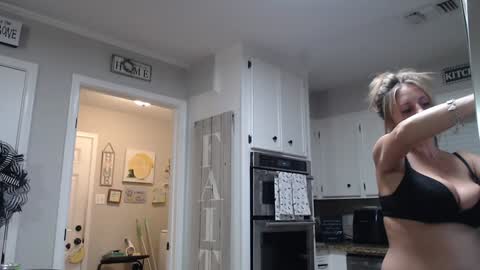 Alanna Rack online show from September 13, 2025, 1:49 am