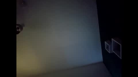 alannovak8 online show from March 28, 2026, 4:39 pm