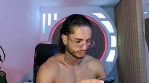 alan online show from November 21, 2025, 10:14 am