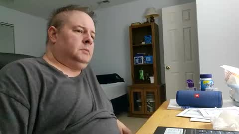 Snapshot of alaricdraken chatting on February 7, 2026, 5:22 am Alaric Draken online show from February 7, 2026, 5:22 am