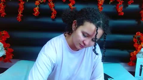 AlaSmith  online show from February 4, 2025, 8:02 am