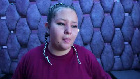 AlaSmith  online show from November 19, 2025, 2:44 am