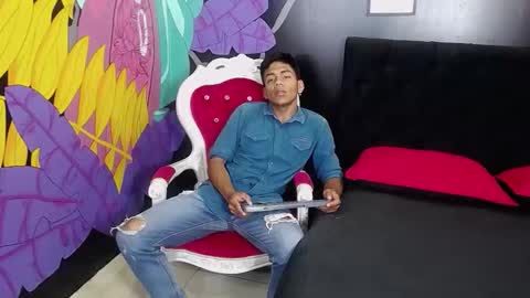 Snapshot of alasttor__ chatting on November 22, 2025, 11:53 am Alasttor online show from November 22, 2025, 11:53 am