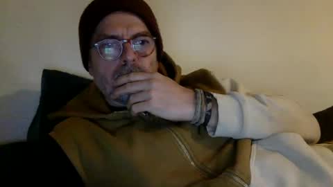 albandant online show from December 24, 2024, 12:55 pm