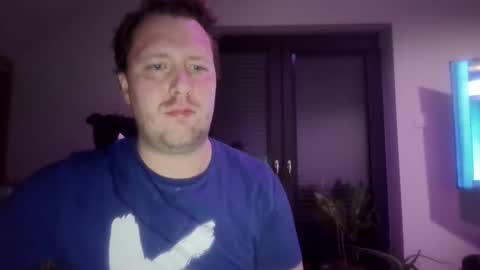 albinos420 online show from May 7, 2026, 1:00 am