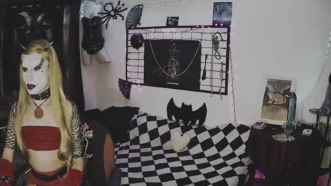 Mistic witch online show from February 24, 2025, 8:25 pm