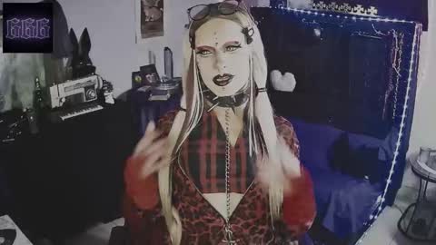 Mistic witch online show from February 25, 2026, 6:56 am