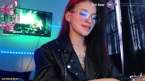 Snapshot of ale_blue_ chatting on October 16, 2025, 4:41 pm Ale  online show from October 16, 2025, 4:41 pm
