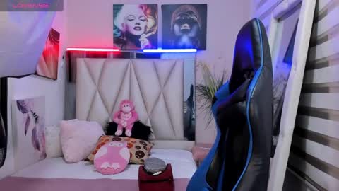 ale_noah_xxx online show from January 19, 2025, 1:21 am