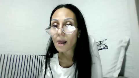 aledina78 online show from January 14, 2026, 2:55 pm