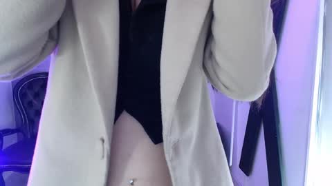 Ale online show from November 15, 2025, 12:02 pm