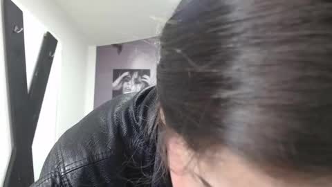 Ale online show from December 14, 2025, 11:59 am