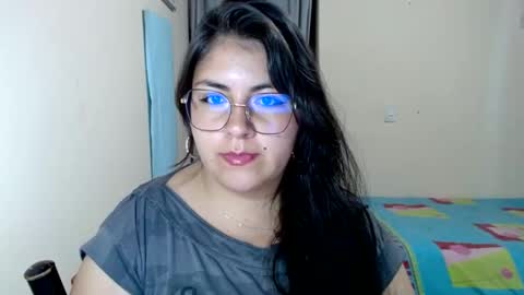Alejandra online show from June 8, 2026, 9:20 am