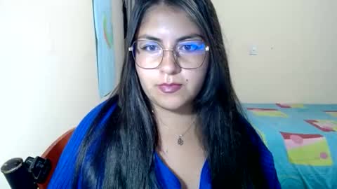 Alejandra online show from June 9, 2026, 9:10 am