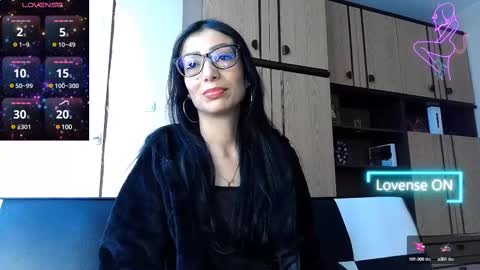 Alejandra online show from February 12, 2025, 1:27 pm