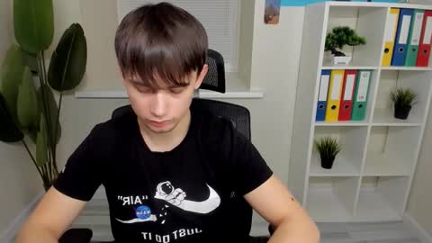 Alejandro online show from February 3, 2026, 6:57 pm