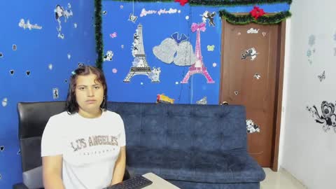 zoe and Kataleya online show from February 4, 2025, 12:22 pm