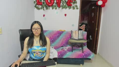 zoe and Kataleya online show from March 12, 2025, 12:36 pm