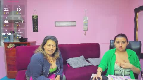 zoe and Kataleya online show from November 16, 2025, 10:54 am