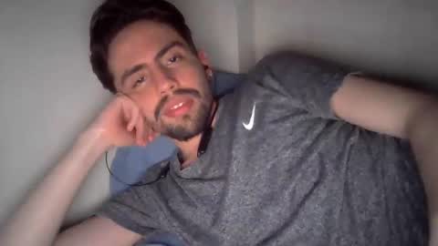 alejo_shy online show from December 14, 2024, 6:24 am