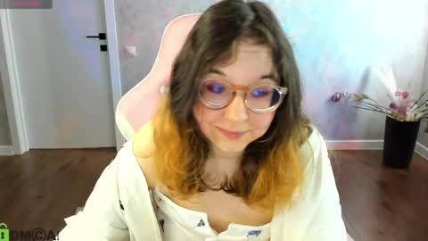 Aleks online show from April 21, 2026, 1:53 am
