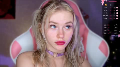 Lexi online show from December 13, 2024, 6:53 am