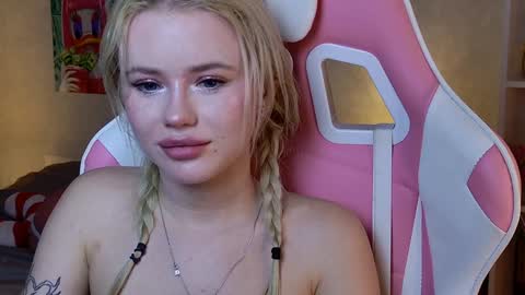 Lexi online show from January 15, 2025, 6:54 am