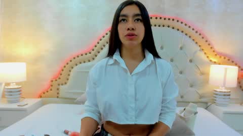 ALENA online show from June 4, 2026, 12:33 pm
