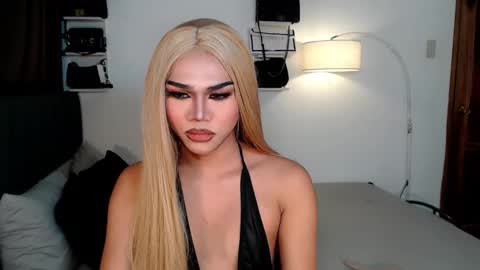 alenajones online show from January 25, 2025, 8:42 am