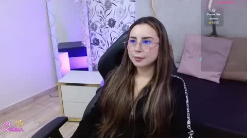 alesia_tay online show from June 9, 2026, 12:39 pm
