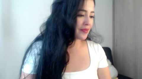 Aleska online show from November 9, 2025, 3:10 pm