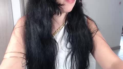 Aleska online show from March 17, 2026, 5:49 pm