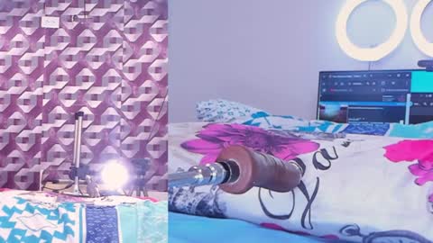 aleska_james online show from December 26, 2024, 11:32 am