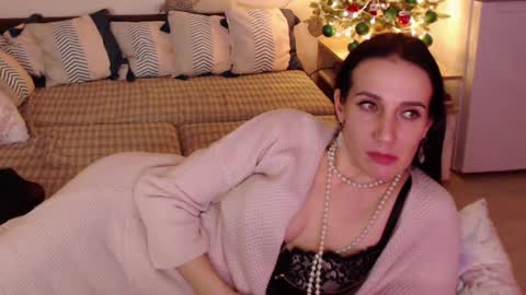 Snapshot of alessandra_foxy chatting on December 29, 2024, 8:04 pm Sandra online show from December 29, 2024, 8:04 pm