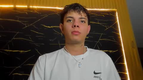 Alessandro online show from March 21, 2026, 3:00 am