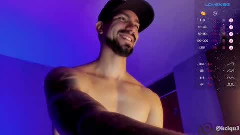 Kciqu3  Independent model online show from March 11, 2025, 9:59 pm