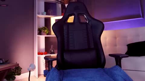 Alessandro INDEPENDENT MODEL online show from October 25, 2025, 2:41 am