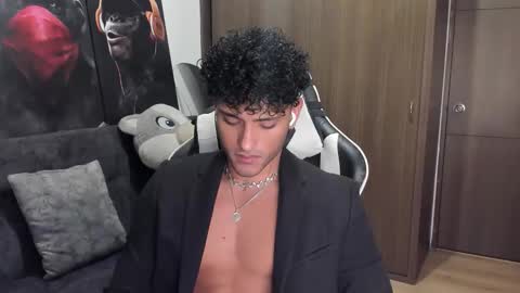 Alessandro Vanni online show from November 18, 2025, 1:22 am