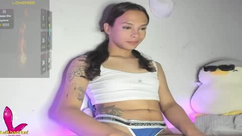 Alessia  online show from April 30, 2026, 10:03 pm