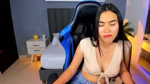 A L E S S I A online show from January 31, 2025, 7:40 pm